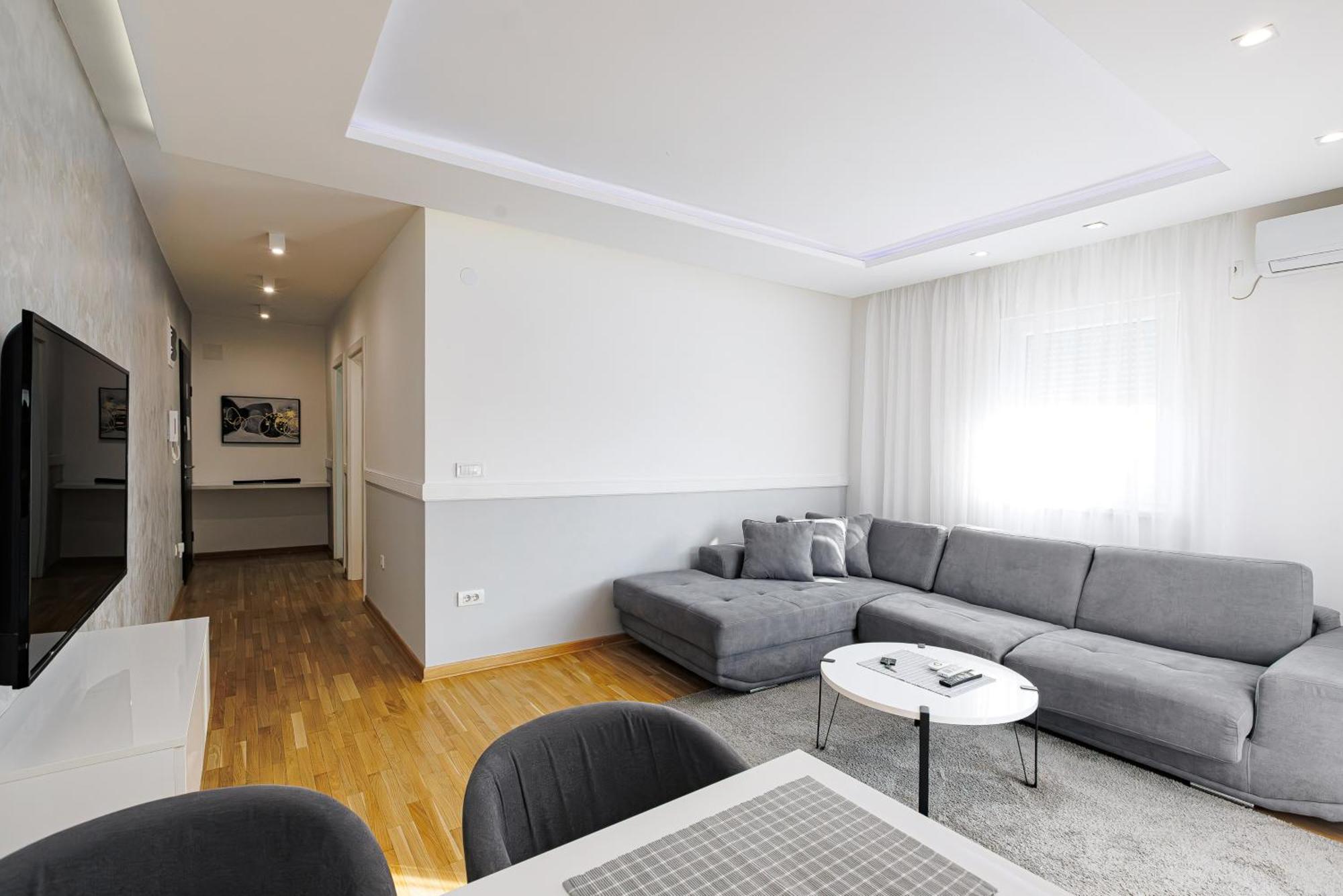 White Apartment Belgrade